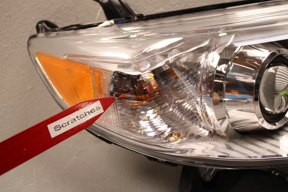 2011 2012 2013 2014 TOYOTA SIENNA RIGHT SIDE HALOGEN HEADLIGHT Foto 2 de 4