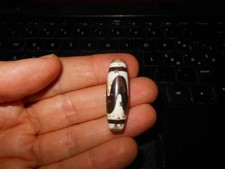 no. 93 - Tiger teeth - Gzi Dzi Himalaya Tibet Amulet Bead - Man Mala Necklace