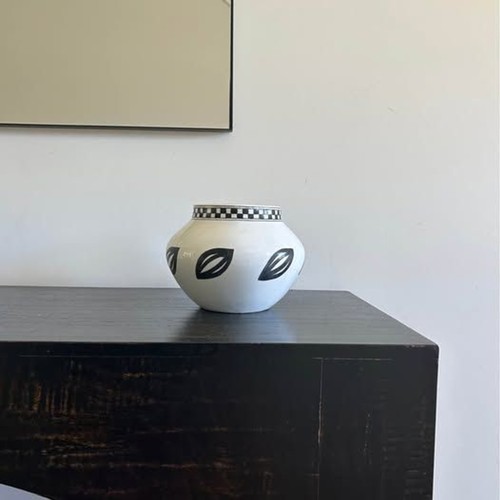 Ecco Terra Pottery Planter