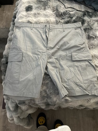 Levi's Carrier Cargo Ripstop Shorts Grey Size 40