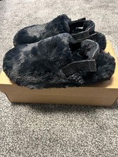 Nike Women's Size 7 Calm Mules SE NA Black Faux Fur Slides FZ3119 001 New