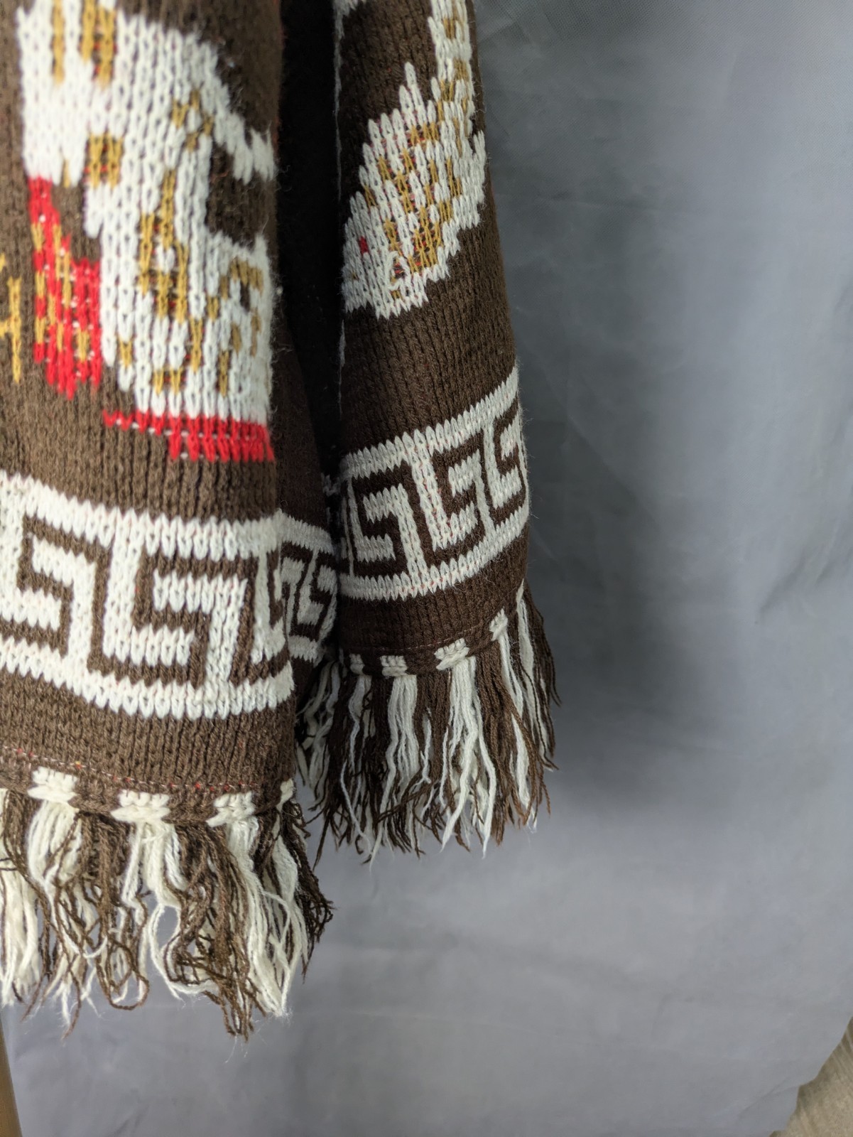 70s Astrology Zodiac Knit Poncho Cape – Carol Brent – Vintage Boho Fringe