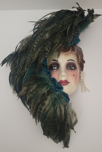 Vintage Lady Face Mask Wall Hanging Unique Creations L Edition Peacock Feathers