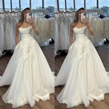 Strapless Wedding Dresses Lace Applique Sweep Train Classic Elegant Bridal Gowns