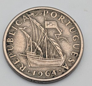 1964 Portugal 5 Escudos Coin Caravel Ship Republica Portuguesa World Coin