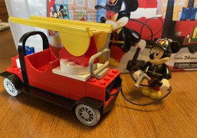 Lego 4164 Disney's Mickey Mouse Mickey's Fire Engine Complete  VTG