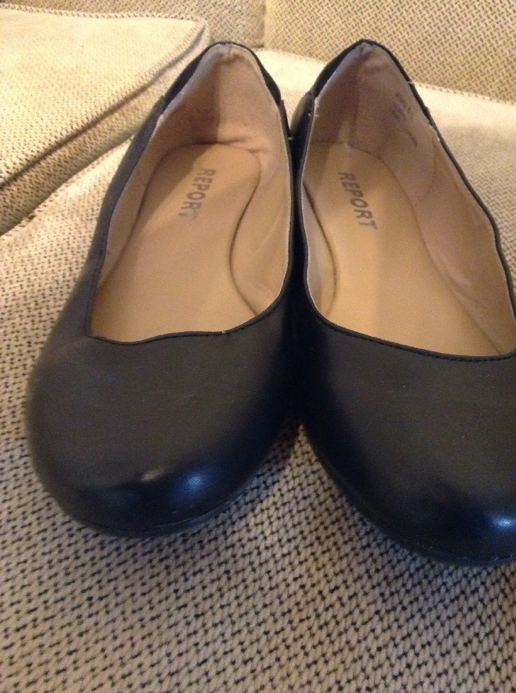 report footwear