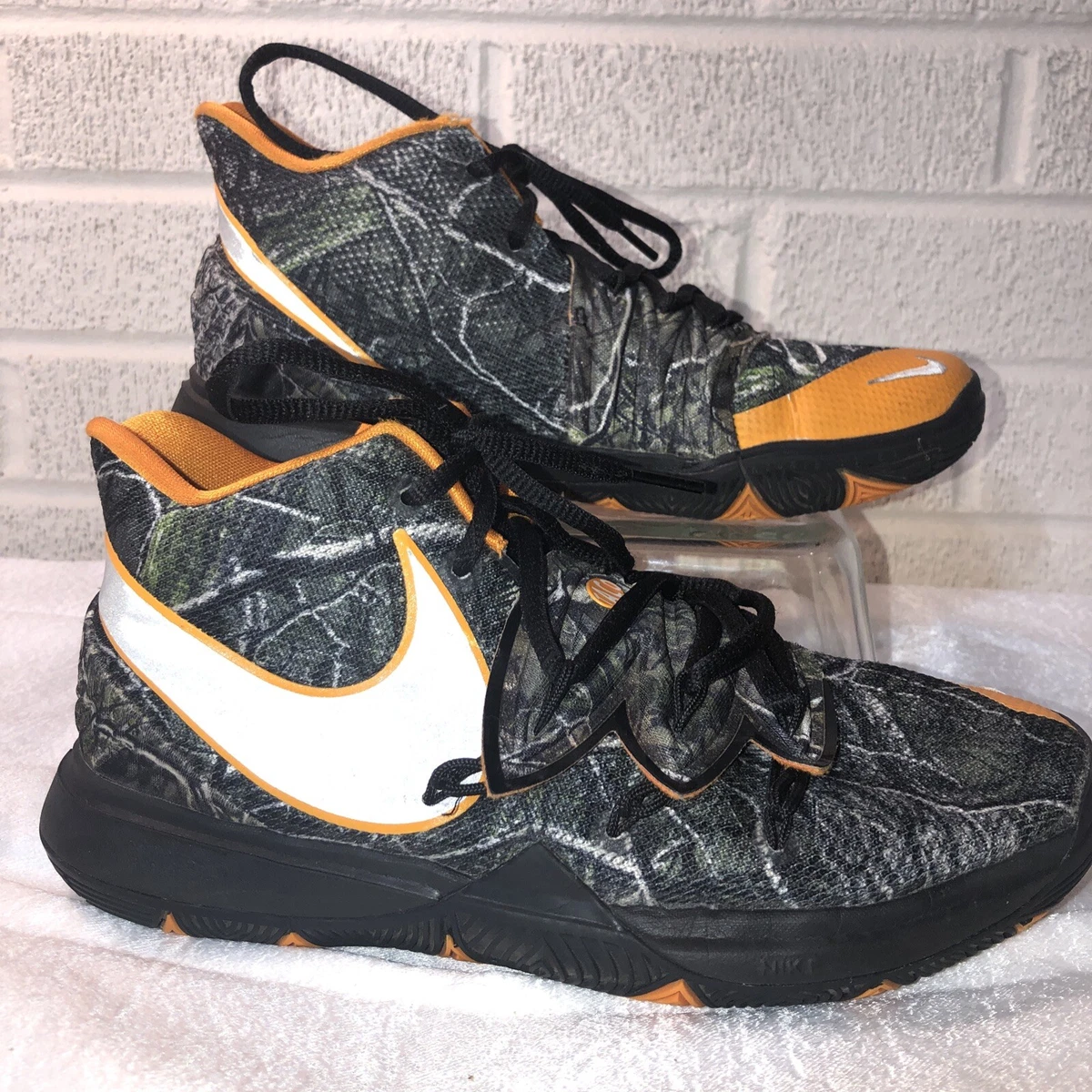 Nike Kylie 5 Taco GS Real tree Camo Youth 4.5