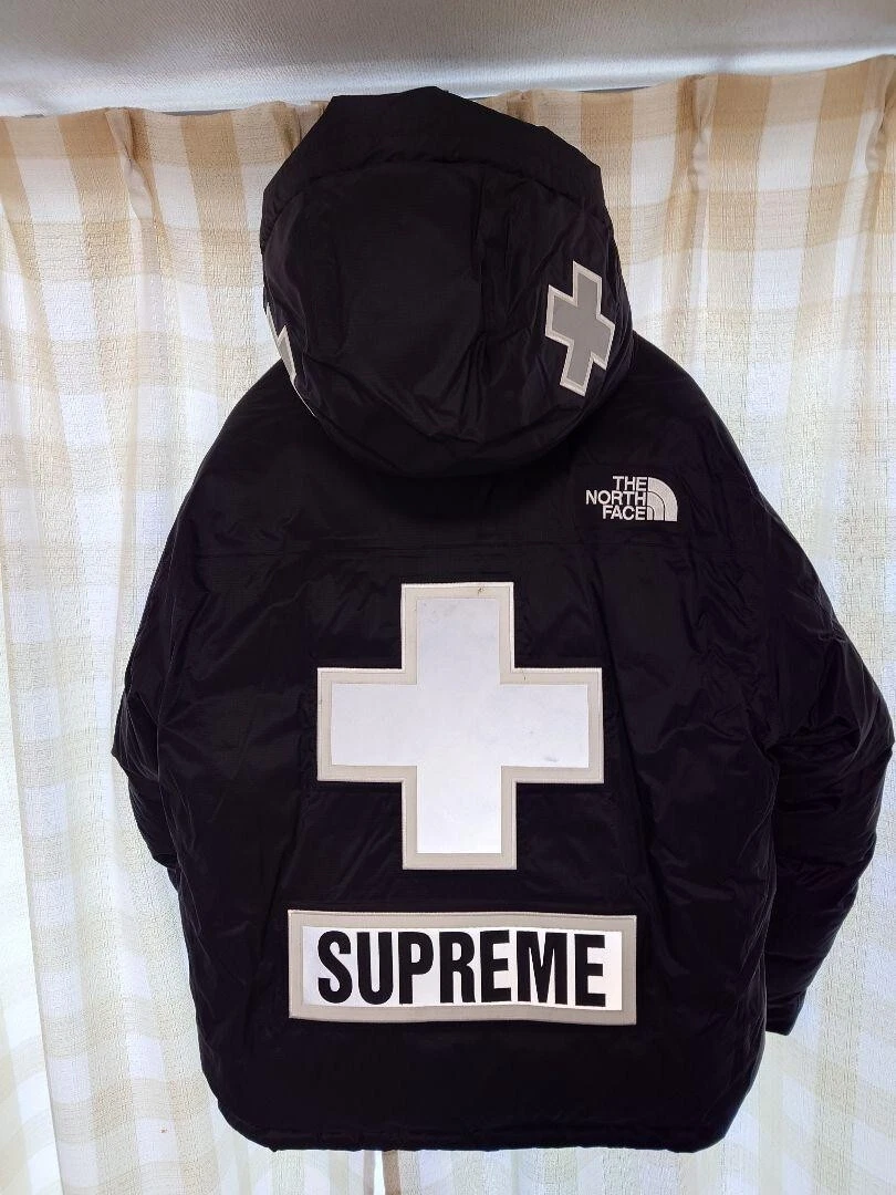 Supreme The North Face Summit Series Rescue Baltoro taille L