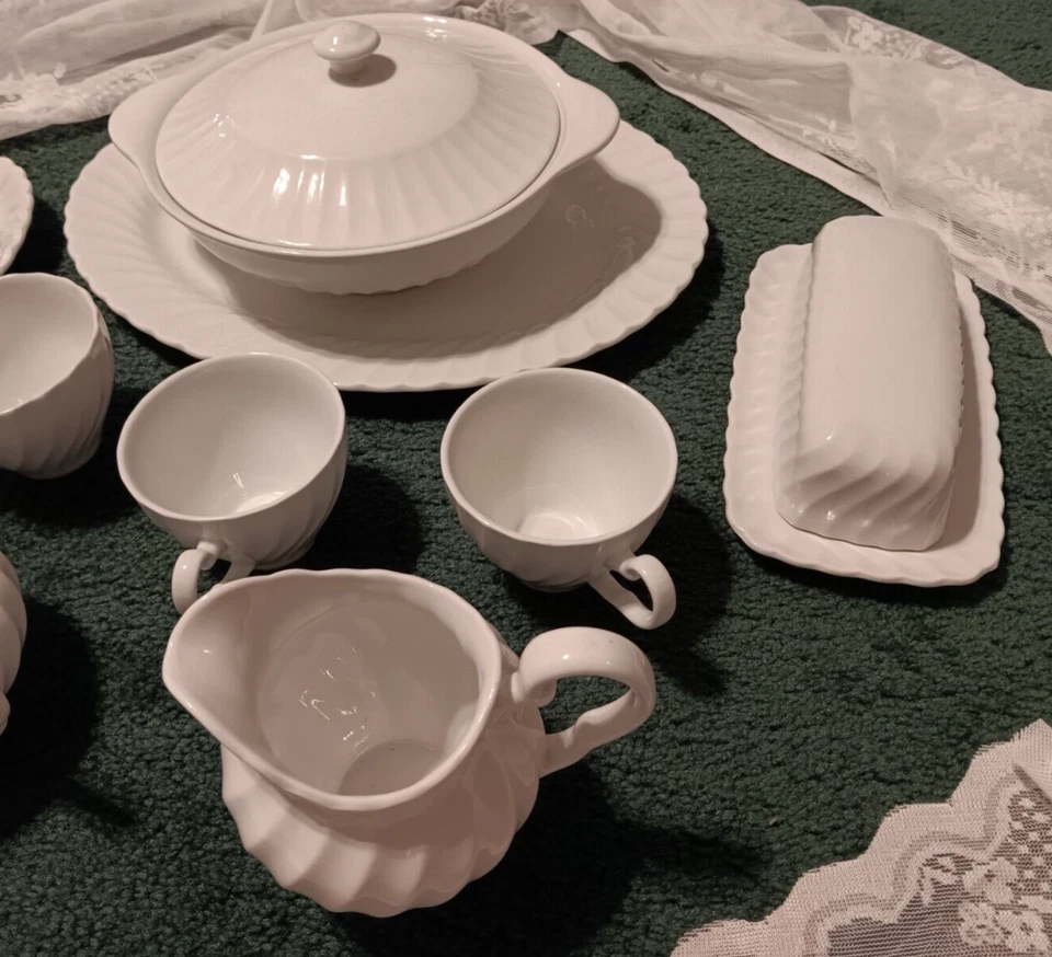 Juego de servir vintage de crema de mantequilla Ironstone Johnson Bros Regency Blancanieves Foto 4 de 4