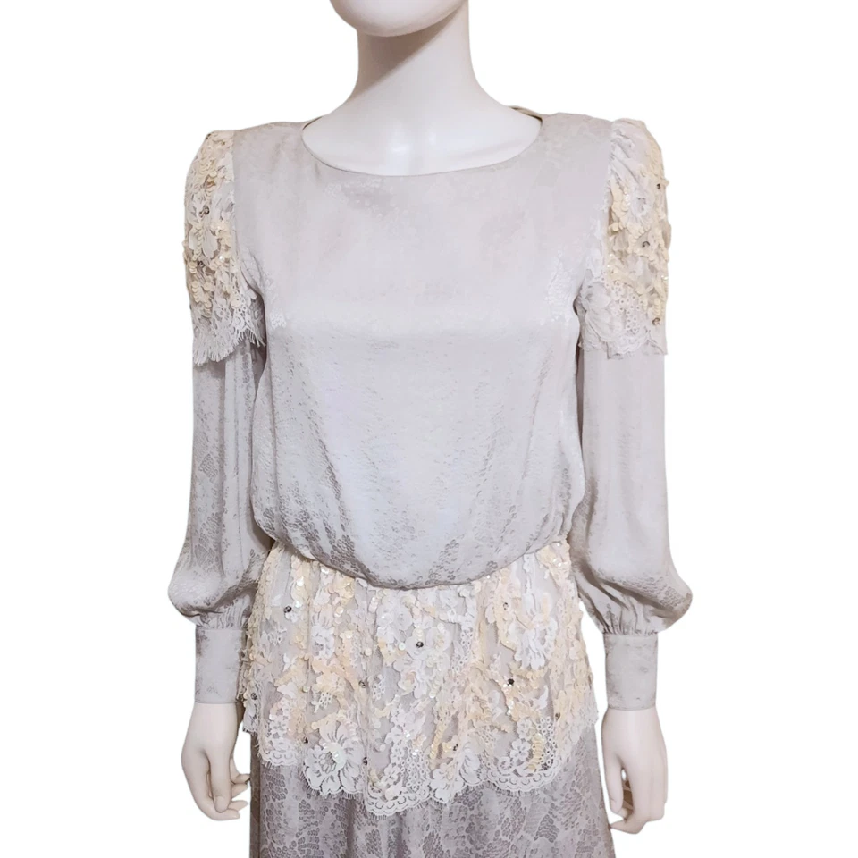 Vtg OLEG CASSINI Lace Trim Silk Long Sleeve Maxi Bridal Dress Lt Grey/Ivory Sz 6 - Image 3 of 4