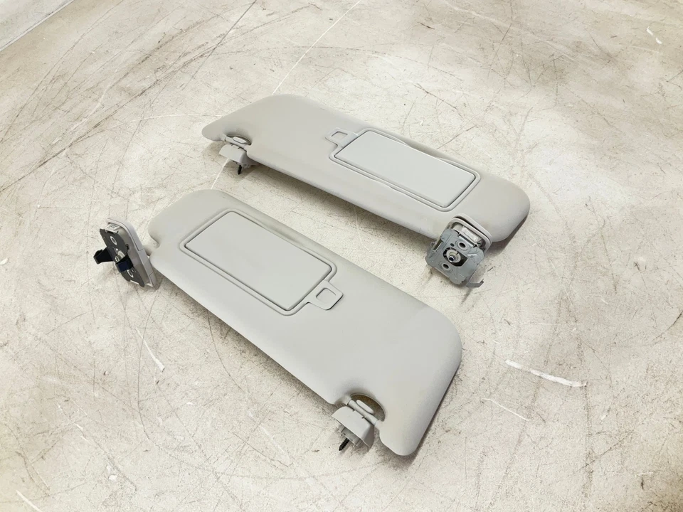 Parasol delantero izquierdo conductor y pasajero derecho Jaguar XE 17-19 OEM Foto 3 de 4