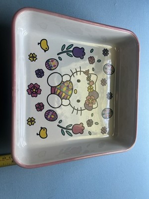 Hello Kitty Easter baker dish