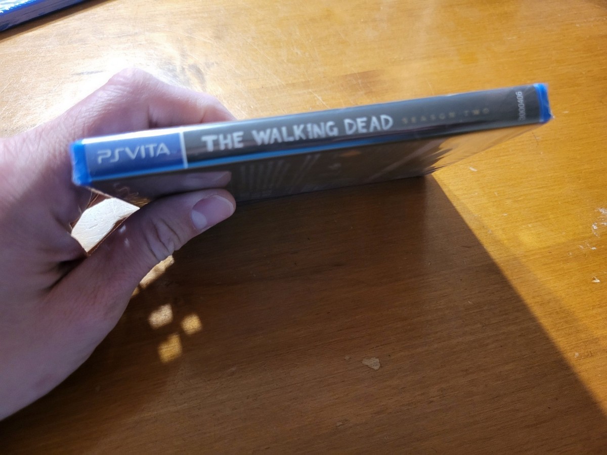 PS VITA Sony PLAYSTATION PSVITA The Walking Dead Season Two 2 READ
