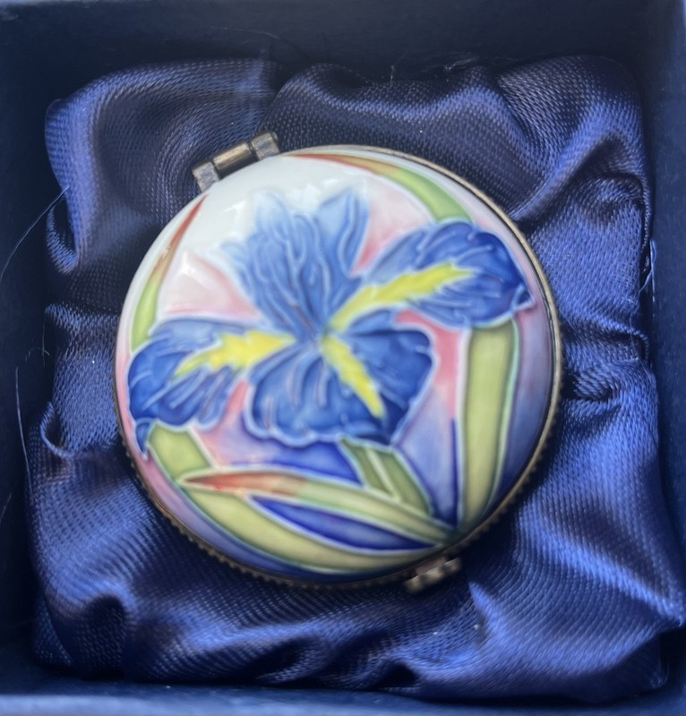Old Tupton Ware Blue Iris Trinket Box