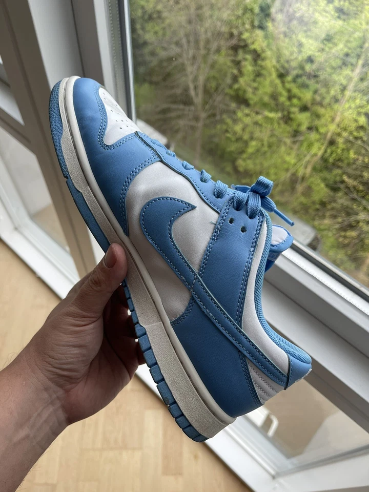 Size 9 - Nike Dunk Low University Blue, photo 2 of 5