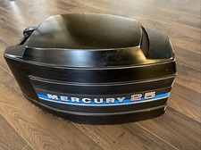 1981 Mercury Outboard Motor 18 20 25 Hp   Engine Cowling  8531A6