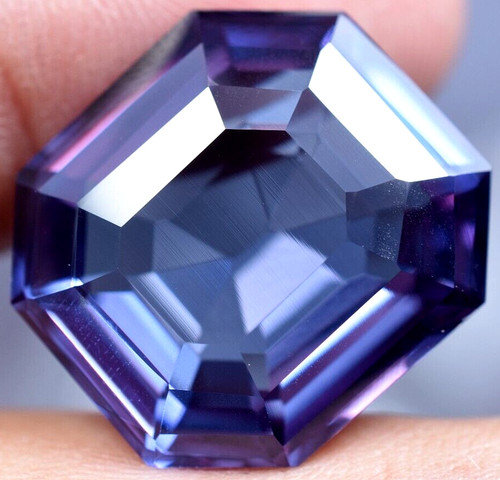 Seltener 32,50 ct natürlicher Tansania Musgravit GGL-zertifizierter atemberaubender loser Edelstein