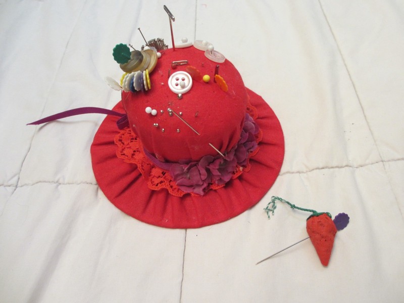 red hat PIN CUSHION vintage lacy brim purple flower whimsical sewing CHILI PIN