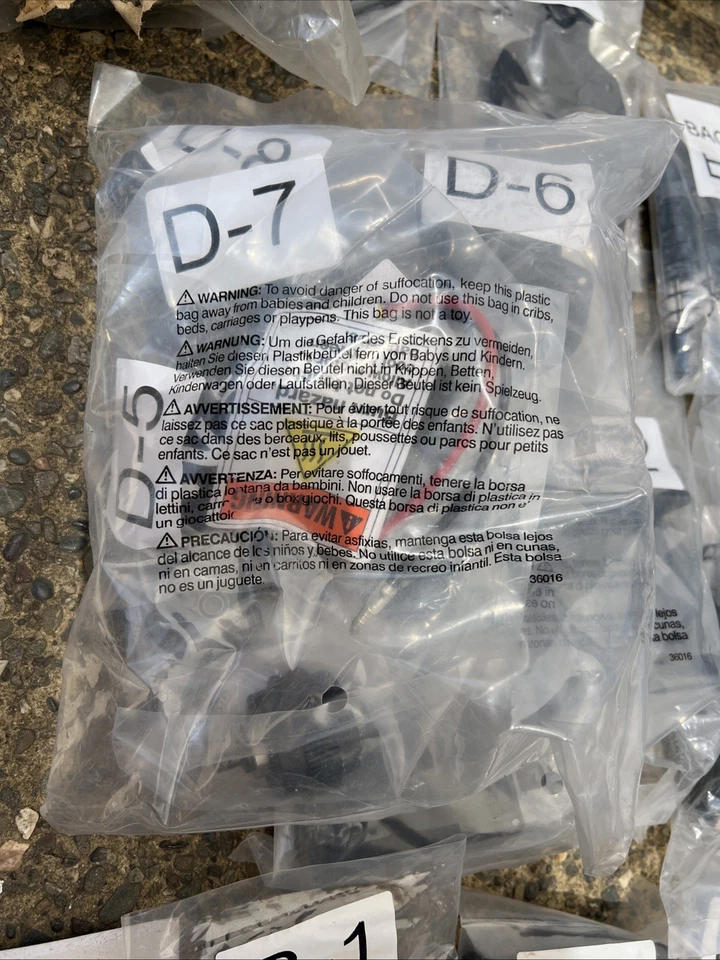 Brand New Horizon Hobby ECX 1/10 AMP RTR 2WD Monster Truck ( Look Pictures ) - Image 4 of 4