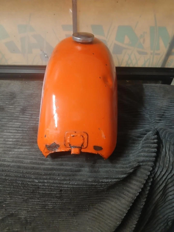 1972 Kawasaki F6 125 Enduro tanque de gasolina gasolina gasolina pintura original - Imagem 2 de 4