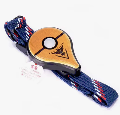 Pokemon GO Plus Bracelet New Auto Catch Bluetooth Smart Gold and