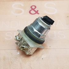 Square D 9001KS11B 2 Position Maintained 30mm Selector Switch - USED