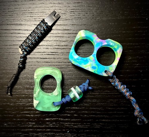 BullDog EDC - Knuck Lot - Glow Resin - Handmade Pocket Art Fidget - Mini Pry