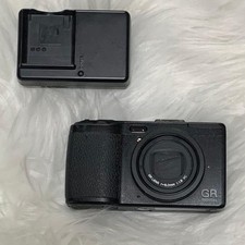 RICOH GR DIGITAL IV 4 Compact Digital Camera Black 10.0MP Shutter Count 2788