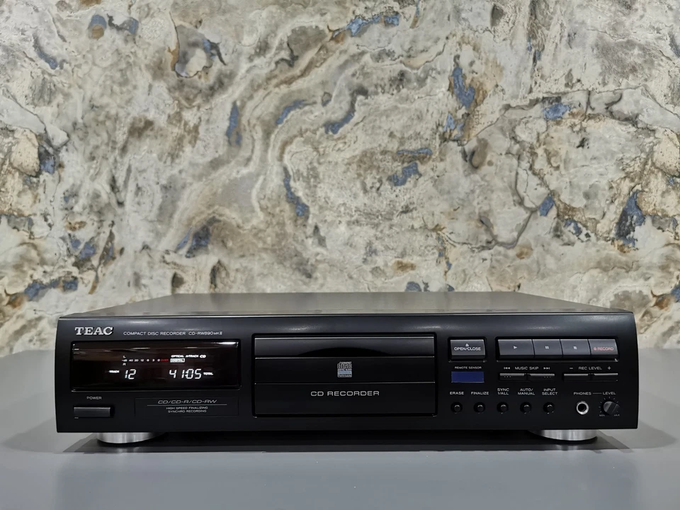 Teac CD-RW890MKII Compact Disc Recorder With Remote Control - Hifi Separate - Image 2 of 4