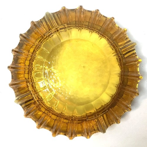 Mid-Century Modern Amber Starburst Ashtray Pressed Glass USA 1950s MCM Retro - Picture 2 of 5