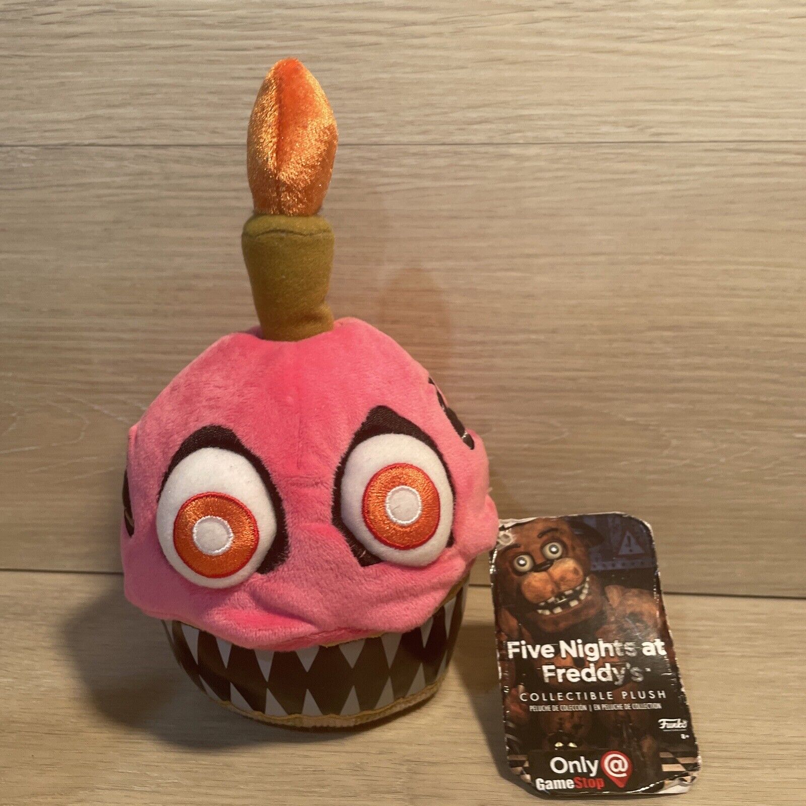 Five Nights at Freddy's - Chica and Cupcake Plush