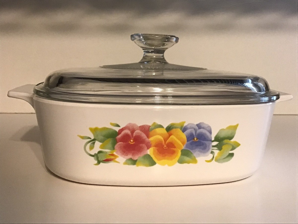 Corelle Corning Ware Covered Casserole Corningware Peanuts Covered