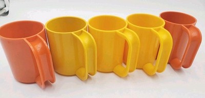 Lot of 5 Vintage MaxMug Massimo Vignelli Sterilite Cups Melamine Stackable