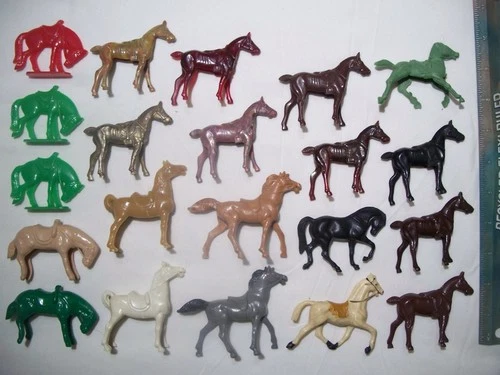 21 RARE MARX MPC LIDO WESTERN SADDLED HORSES 1/32 54MM 60MM PLASTIC PLAYSET