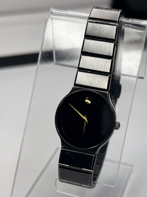 1998 Movado Museum Quartz Watch 23mm Black Dial Case & Bracelet w
