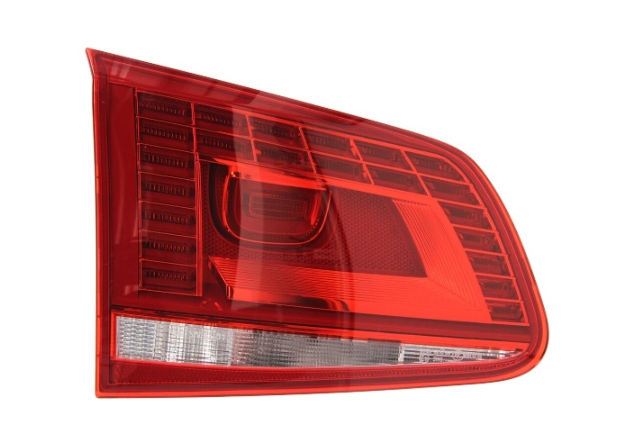 Feu arrière gauche LED VW Touareg pour rouler en sécurité en montagne