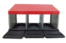 3 Hole Chicken Nesting Boxes Metal Chicken Egg Laying Nest Box with Perch