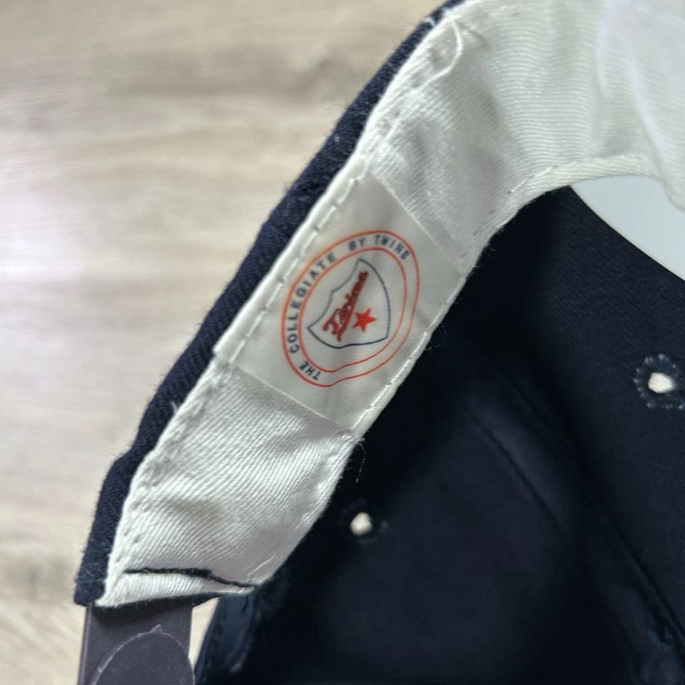 VTG 80s Arizona Wildcats Script Snapback Hat College Twins Blue Wool Cap - Image 4 of 4