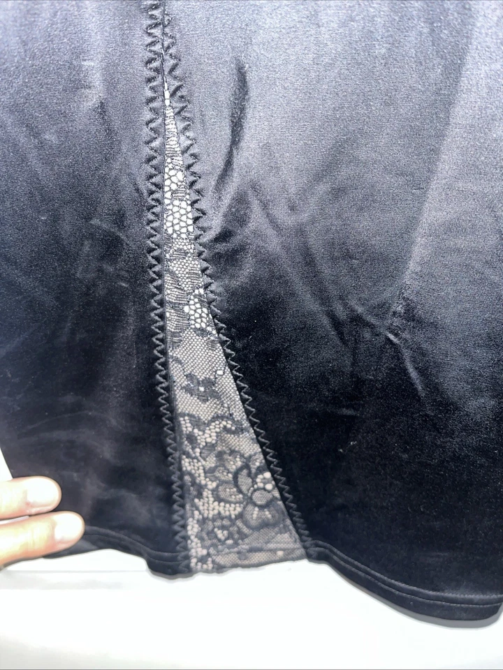 Jennifer Lopez Intimates Talla M Negro Moldeador Integrado Foto 4 de 4