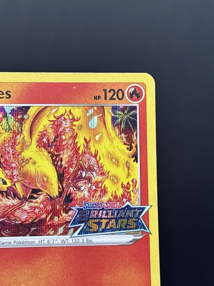 Moltres - SWSH185 - Pokemon Sword & Shield Promo PreRelease Holo Rare Card LP - Image 3 of 4