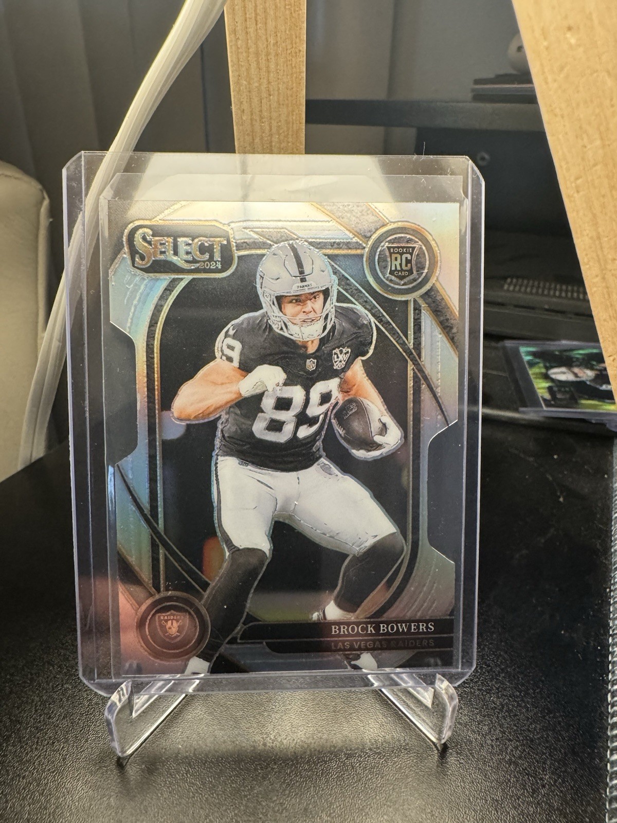 2024 Panini Select - Club Level Brock Bowers #222 Silver Prizm Die-Cut (RC)