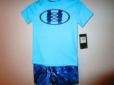 New Under Armour boys 2 Pcs. outfit set, size 4