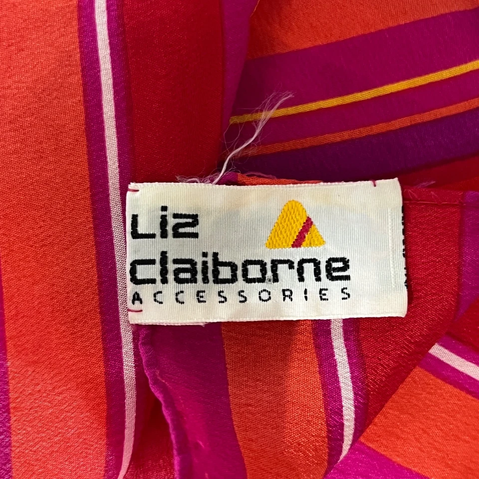 Liz Claiborne Vintage 100% Seda Cuadrado Geométrico Bufanda Falda Cuello Hecho en Japón 30" Foto 4 de 4