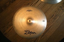 Zildjian Avedis 16" 41cm Medium/Thin Crash Cymbal JF 51889 058