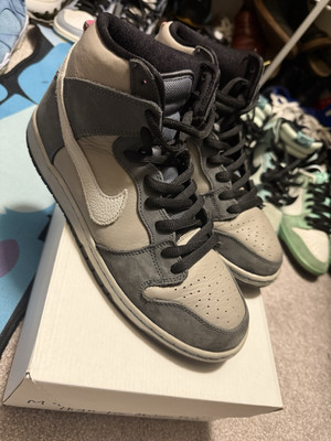 Size 9.5 - DJ9800-001 Nike SB Dunk High Pro - Medium Grey Pink Flint Flamingo 