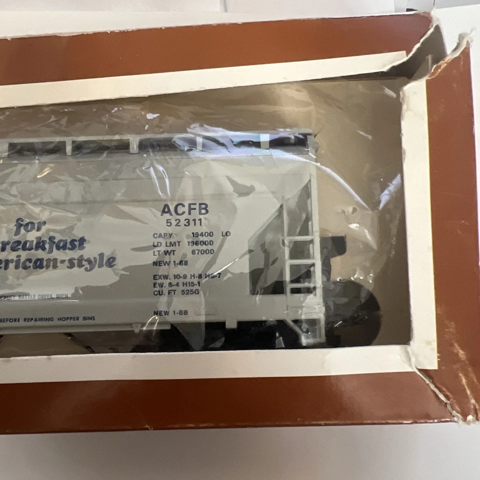 Tolva de flujo central Kellogg's escala TYCO HO #358A vagón de tren con caja Foto 3 de 4