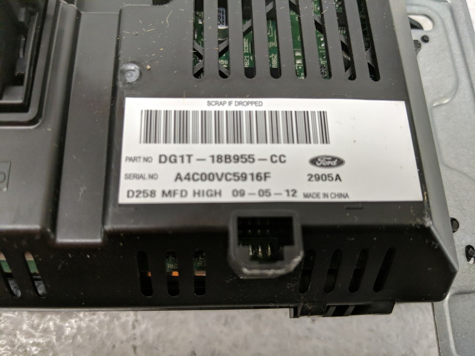 2013-2014 Ford Taurus Am Fm Cd Player Radio Receiver YOOHJ | eBay