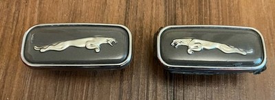 98-03 Jaguar XJ8 XJ8L Vanden Plas Leaper Fender Emblem Set Pair OEM XK8