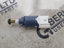 GENUINE RENAULT CLIO MK4 2012-2020 BRAKE LIGHT SWITCH 8200168238R